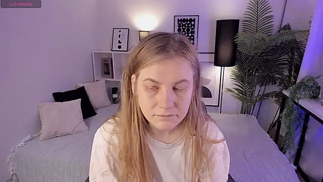 JadeSoft online show from March 8, 8:46 pm