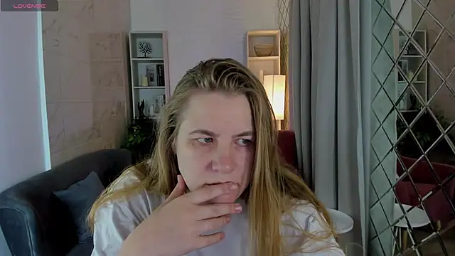 JadeSoft online show from October 10, 8:30 pm