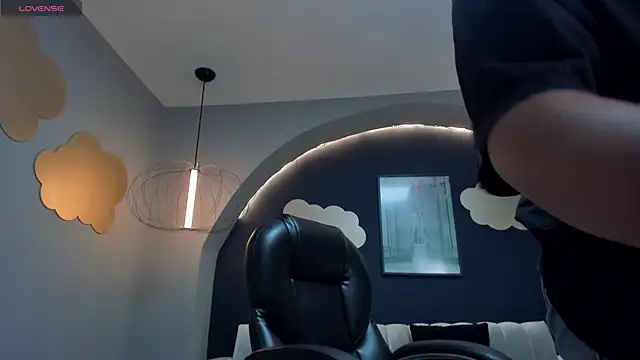 MartinnaBonnet online show from February 3, 10:25 am