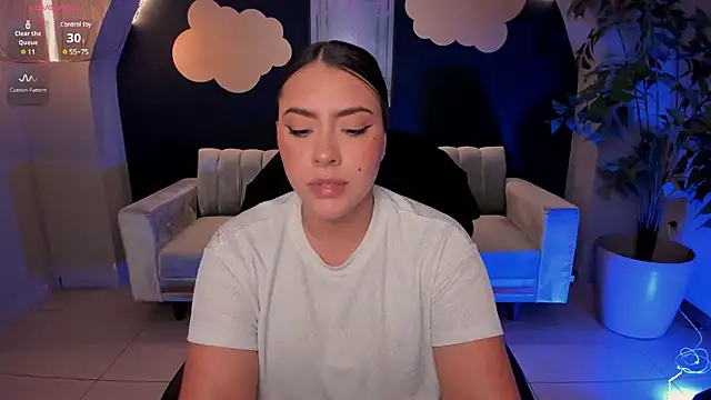 MartinnaBonnet online show from March 14, 5:02 pm