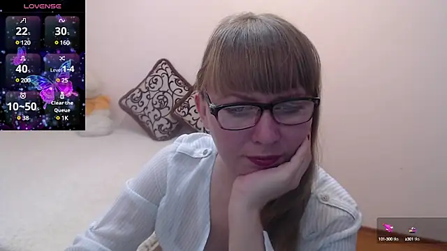 Snapshot of MargotLot chatting on January 16, 7:17 am MargotLot online show from January 16, 7:17 am