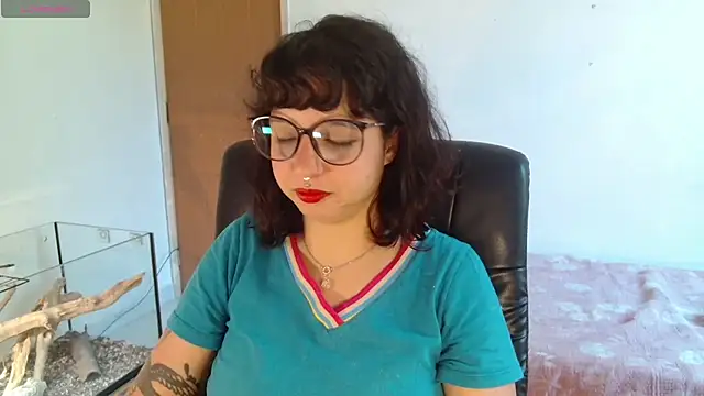 myamillor online show from September 29, 12:43 pm