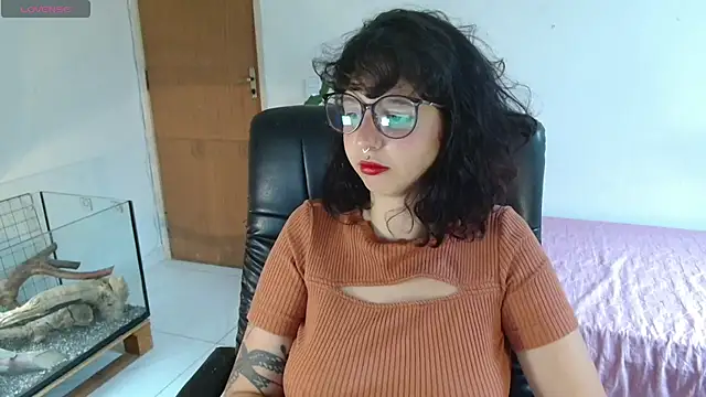 myamillor online show from October 15, 11:21 am