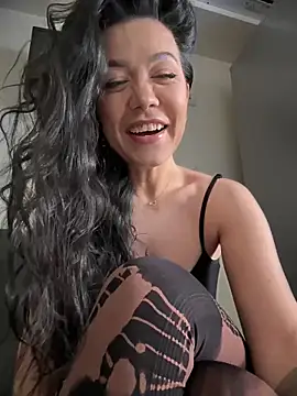 Snapshot of denise_k chatting on January 13, 12:35 pm denise k online show from January 13, 12:35 pm