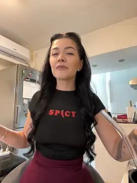 Snapshot of denise_k chatting on September 17, 11:45 am denise k online show from September 17, 11:45 am