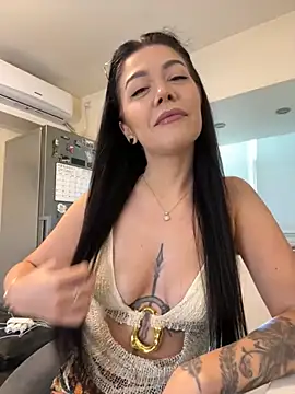 Snapshot of denise_k chatting on September 21, 11:45 am denise k online show from September 21, 11:45 am