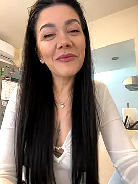 Snapshot of denise_k chatting on October 23, 11:42 am denise k online show from October 23, 11:42 am