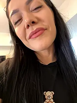 Snapshot of denise_k chatting on November 1, 12:07 pm denise k online show from November 1, 12:07 pm