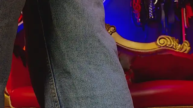 PerlaDivaio online show from January 29, 2:21 pm