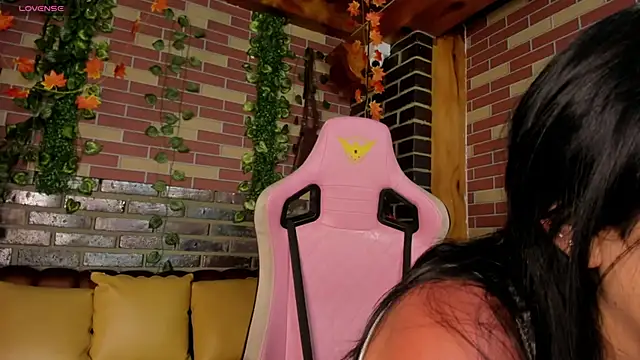 dayra angels online show from January 19, 11:32 pm