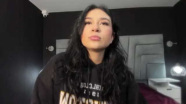 dayra angels online show from March 13, 11:05 pm