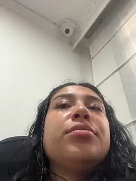 dayra angels online show from October 3, 7:11 pm