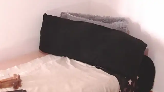 Snapshot of anie_milf1 chatting on September 28, 6:35 pm anie milf1 online show from September 28, 6:35 pm