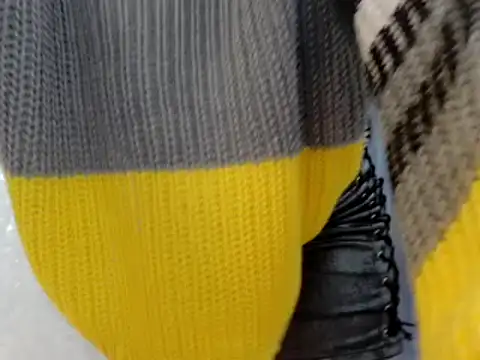 Snapshot of elenaza chatting on December 27, 11:39 am elenaza online show from December 27, 11:39 am