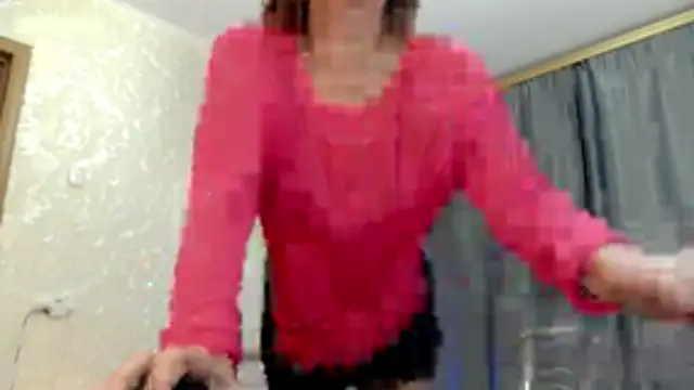 Snapshot of elenaza chatting on November 6, 6:53 pm elenaza online show from November 6, 6:53 pm