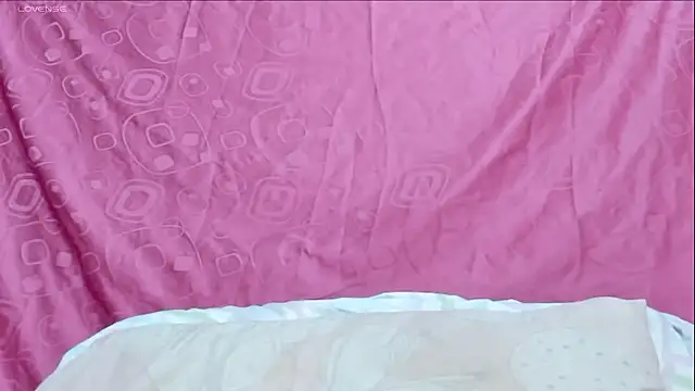 sophiie 93 online show from November 27, 7:38 pm