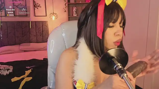 Snapshot of Olivia_ds chatting on October 23, 4:34 am Olivia ds online show from October 23, 4:34 am