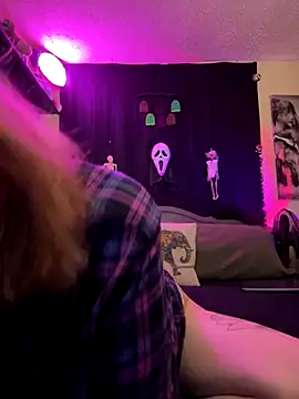 Mallorykoxx69 online show from November 2, 8:17 am