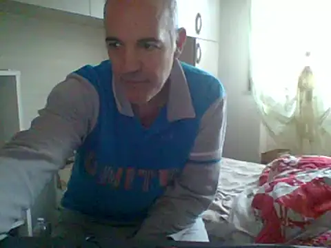 Setesesso7 online show from December 4, 7:28 am