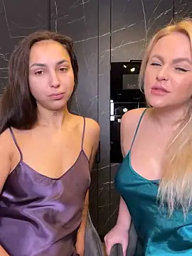 Keep us wild online show from February 10, 11:34 pm