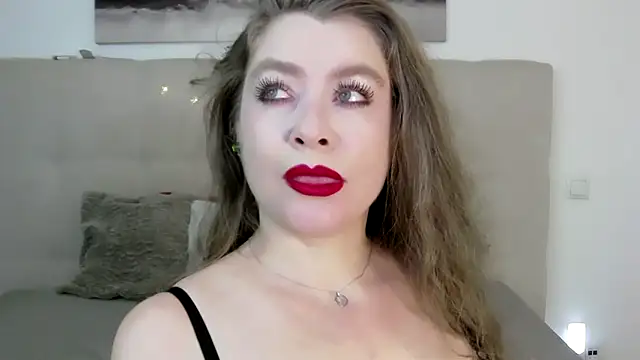 Snapshot of PetersEmily chatting on January 10, 11:39 pm PetersEmily online show from January 10, 11:39 pm