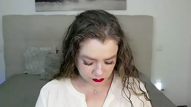 Snapshot of PetersEmily chatting on March 16, 3:14 am PetersEmily online show from March 16, 3:14 am