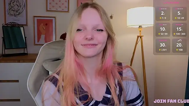 Snapshot of evangel1ne chatting on March 7, 8:02 am evangel1ne online show from March 7, 8:02 am