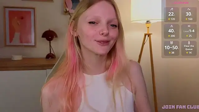 Snapshot of evangel1ne chatting on March 7, 11:07 am evangel1ne online show from March 7, 11:07 am