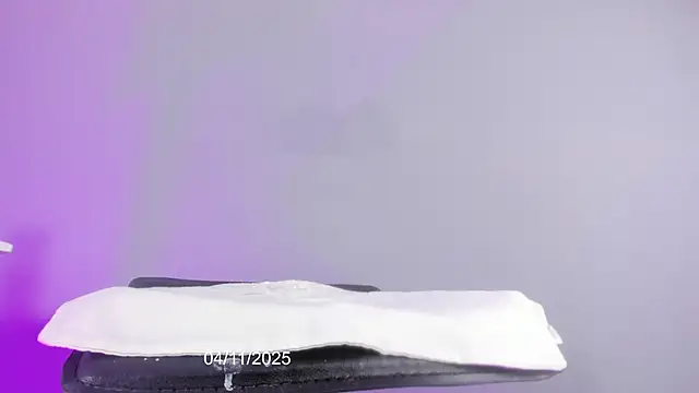 Coral Princex online show from November 4, 7:46 pm