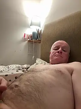 Snapshot of locallad88 chatting on January 31, 11:13 pm locallad88 online show from January 31, 11:13 pm