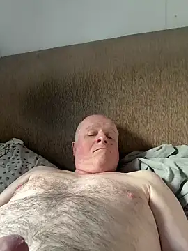 Snapshot of locallad88 chatting on February 25, 4:10 pm locallad88 online show from February 25, 4:10 pm