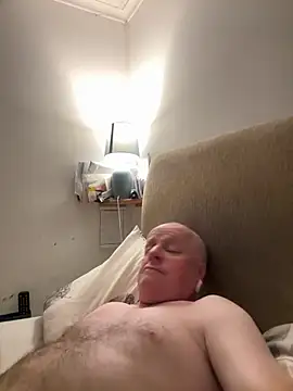 Snapshot of locallad88 chatting on September 14, 9:25 pm locallad88 online show from September 14, 9:25 pm