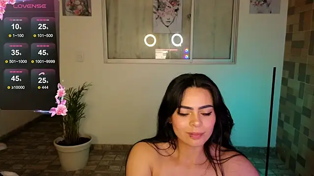 sexyladyy  online show from February 13, 2:09 pm