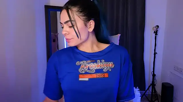 sexyladyy  online show from October 13, 11:16 pm