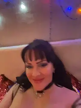 Lolaley2 online show from January 25, 8:10 pm