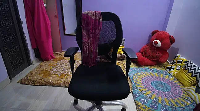 BabyNaina online show from February 21, 7:43 pm