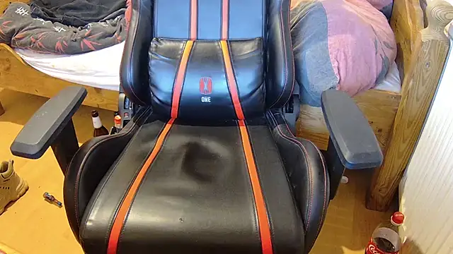 Snapshot of KmlBI26 chatting on November 26, 7:42 am KmlBI26 online show from November 26, 7:42 am