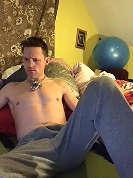 londonfuckwhore1 online show from February 26, 10:53 pm