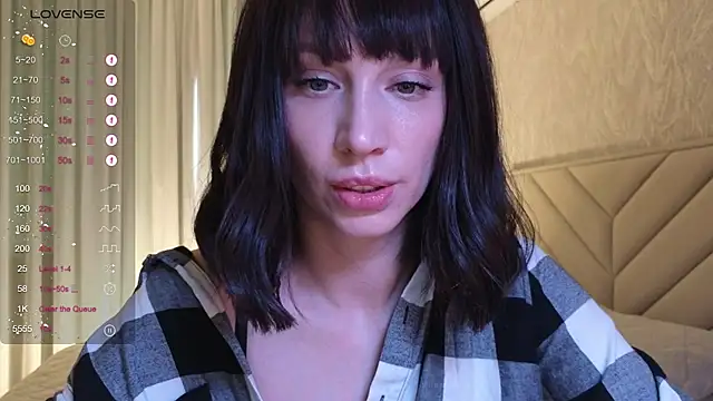 Alice Wonders online show from November 6, 6:14 am