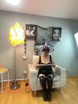 Savvanahh online show from October 23, 10:58 am