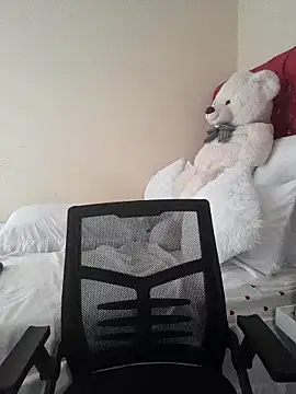 BoobQueenxx online show from February 2, 6:04 am