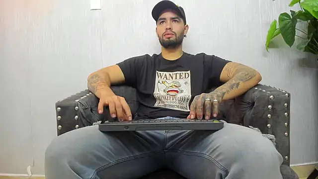 matteosantos online show from March 14, 11:34 am