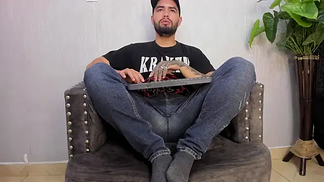 matteosantos online show from March 19, 11:39 am