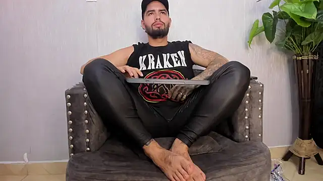 matteosantos online show from March 19, 2:46 pm