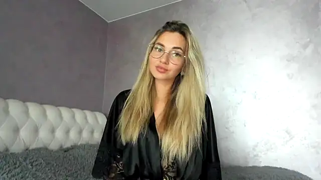  DarkRose  online show from September 28, 10:09 am