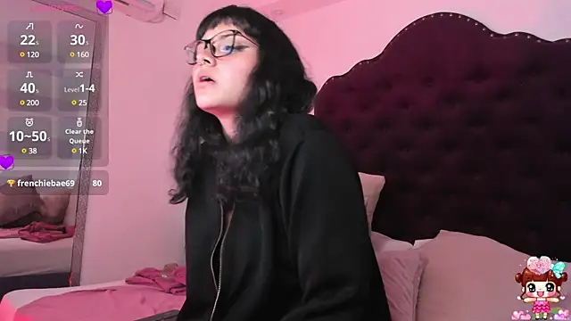 lucyycy online show from February 24, 7:22 am