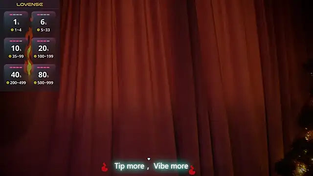 Snapshot of MayaAkashova chatting on January 19, 6:42 am MayaAkashova online show from January 19, 6:42 am