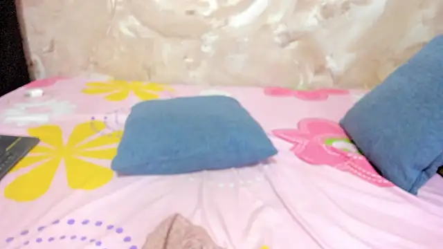 tiffanystonne online show from March 20, 5:15 pm