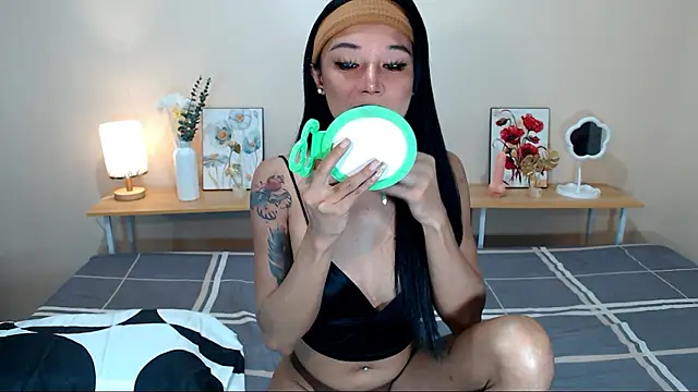 CheskaVenice5 online show from December 2, 7:25 am