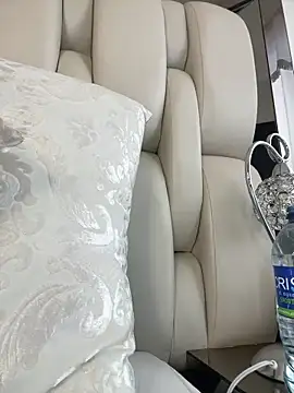 ALISSON FOXXX1 online show from March 9, 5:06 pm